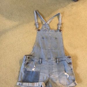 Hollister size Large shortalls
